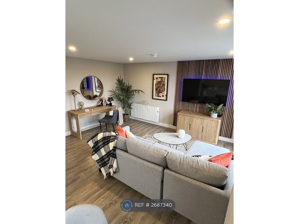 Property photo 1 of 26