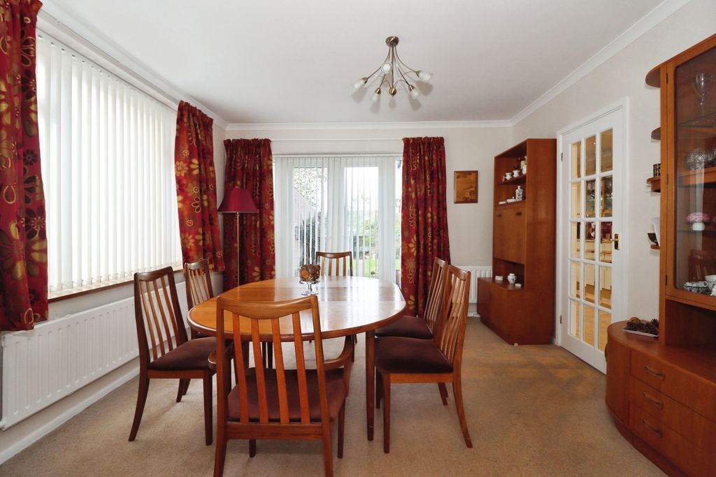 Property photo 3 of 14 Pbox-Img.Jpg
