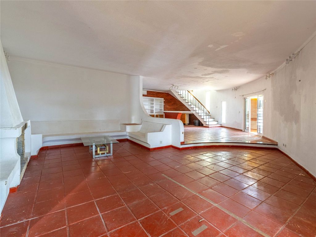 Property photo 3 of 15 Picture No. 22
