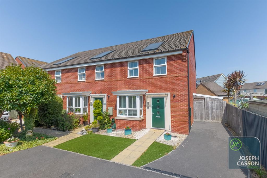 Property photo 1 of 17 Dji_20260729123952_0439_D.Jpg