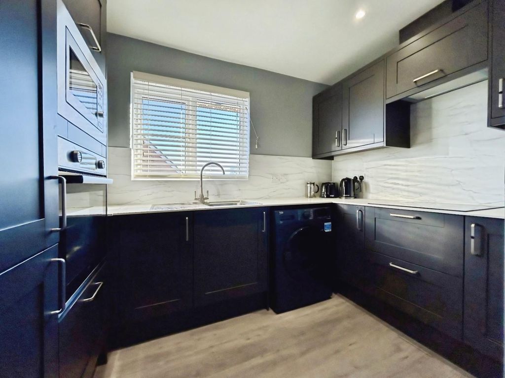 Property photo 2 of 14 498F5916-Thumbnail_Img_7459.Jpg