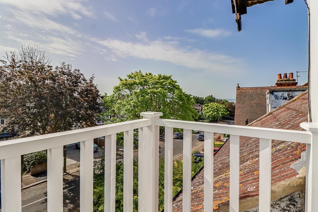 Property photo 3 of 13 Balcony