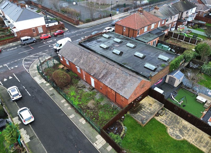 Property photo 2 of 11 Photo 8