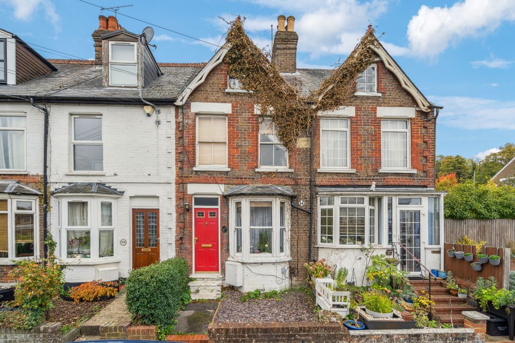 Property photo 1 of 7