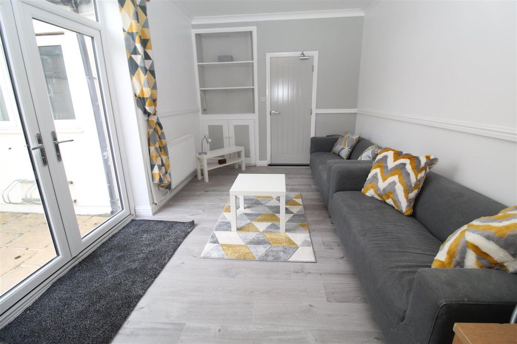 Property photo 2 of 33 Img_8466.Jpg