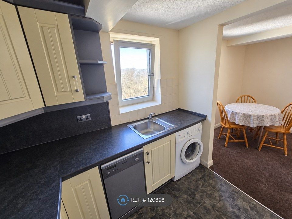 Property photo 2 of 13 Kitchen