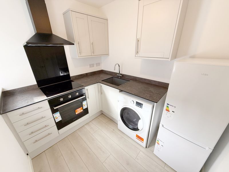 Property photo 2 of 5 Kitchen