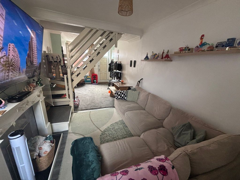 Property photo 3 of 4