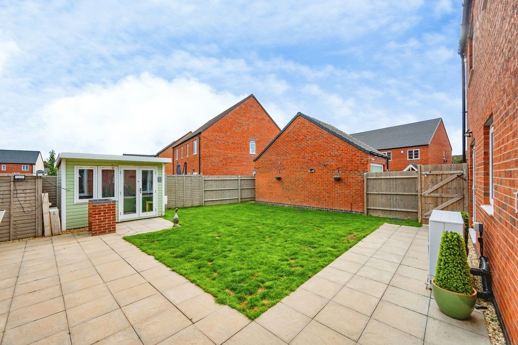 Property photo 3 of 29 Pbox-Img.Jpg