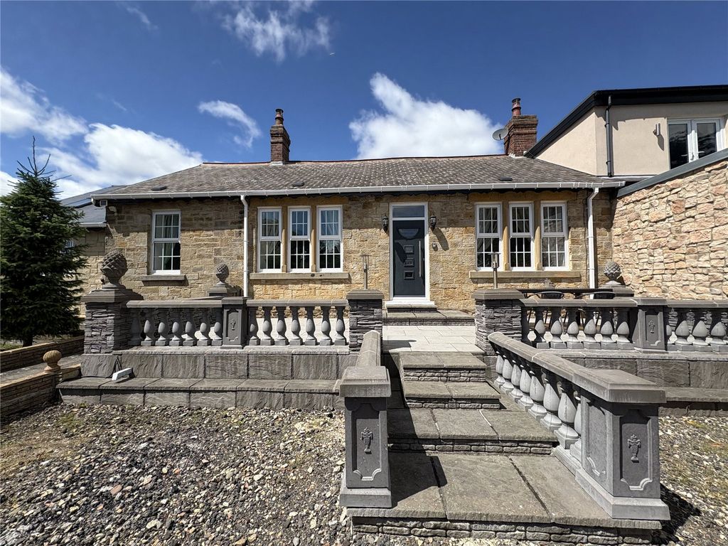 Property photo 2 of 35 Picture No. 35
