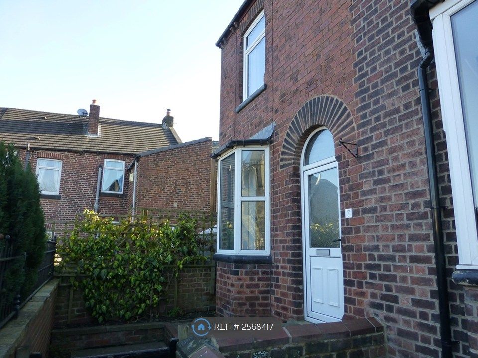 Property photo 2 of 8 Front