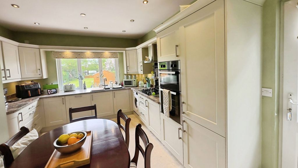 Additional image 4 of 3 bed bungalow for saleHeanor Road, Ilkeston DE7