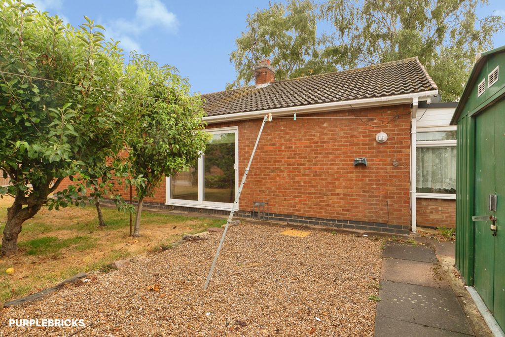 Property photo 3 of 24