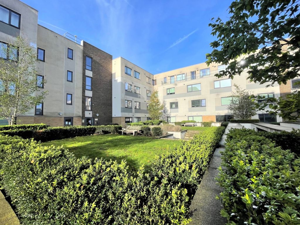 Property photo 1 of 5 Picture No. 06