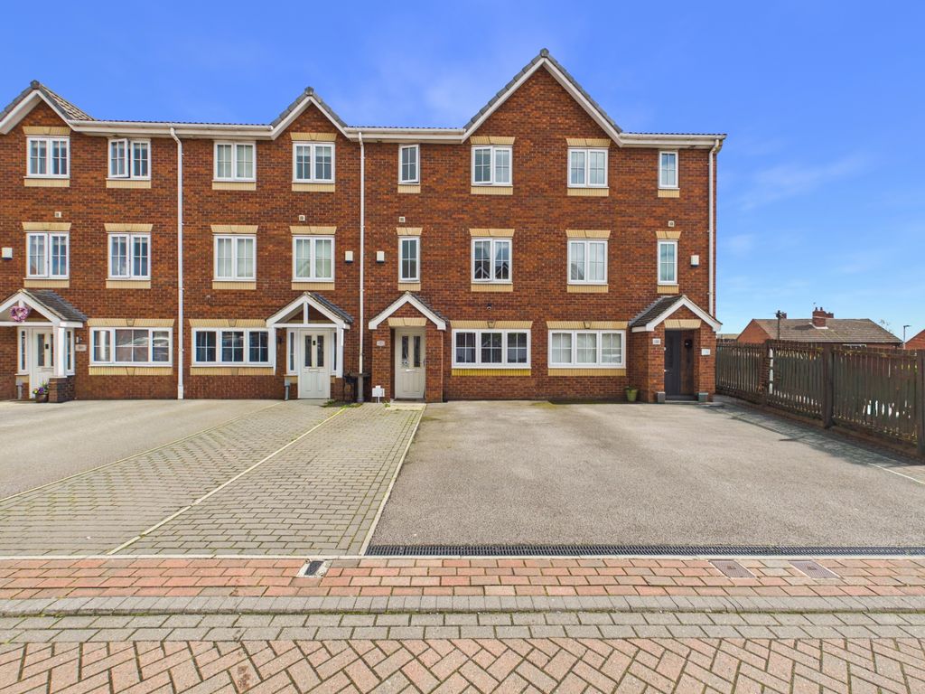 Property photo 1 of 20 Cam02637G0-Pr0017-Still005-2