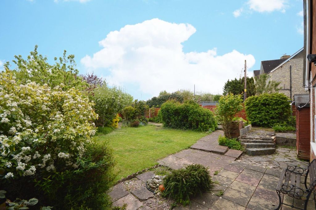 Property photo 3 of 12 Rear Garden