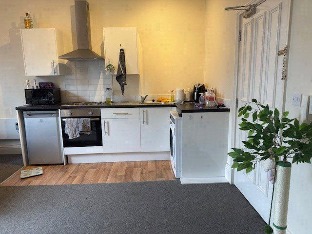 Property photo 2 of 7 Picture No. 06