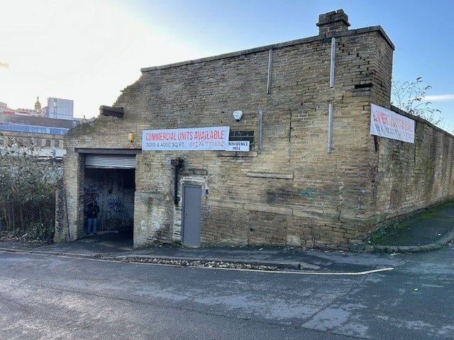 Property photo 1 of 3