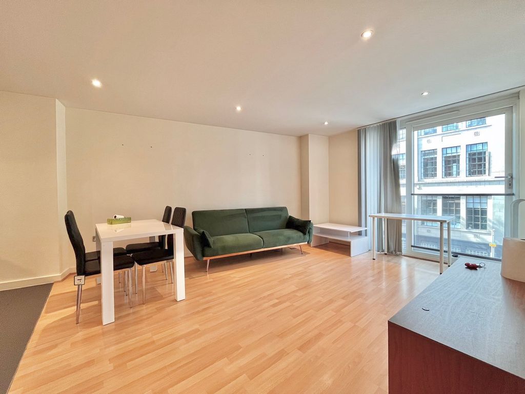 Property photo 2 of 12