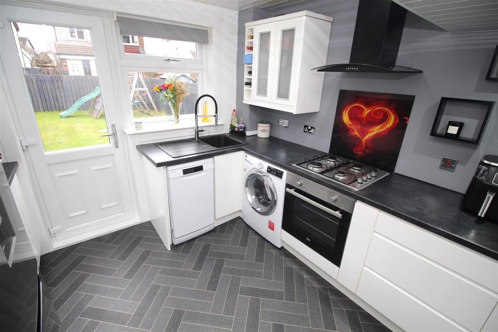 Property photo 3 of 27 Img_5998.Jpg