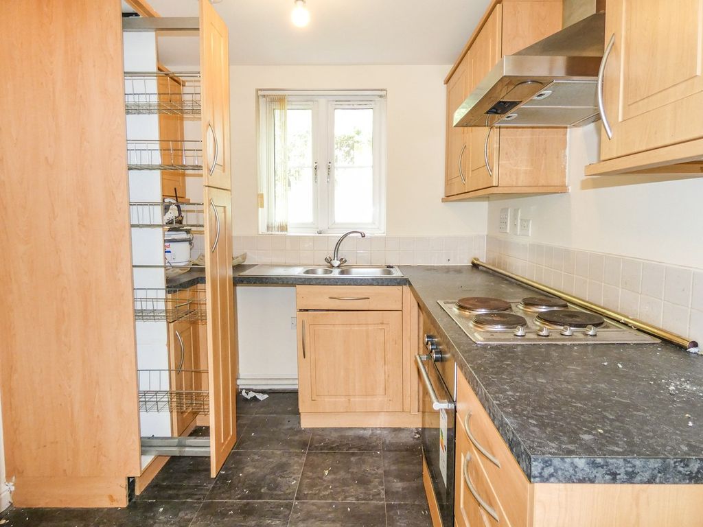 Property photo 3 of 6