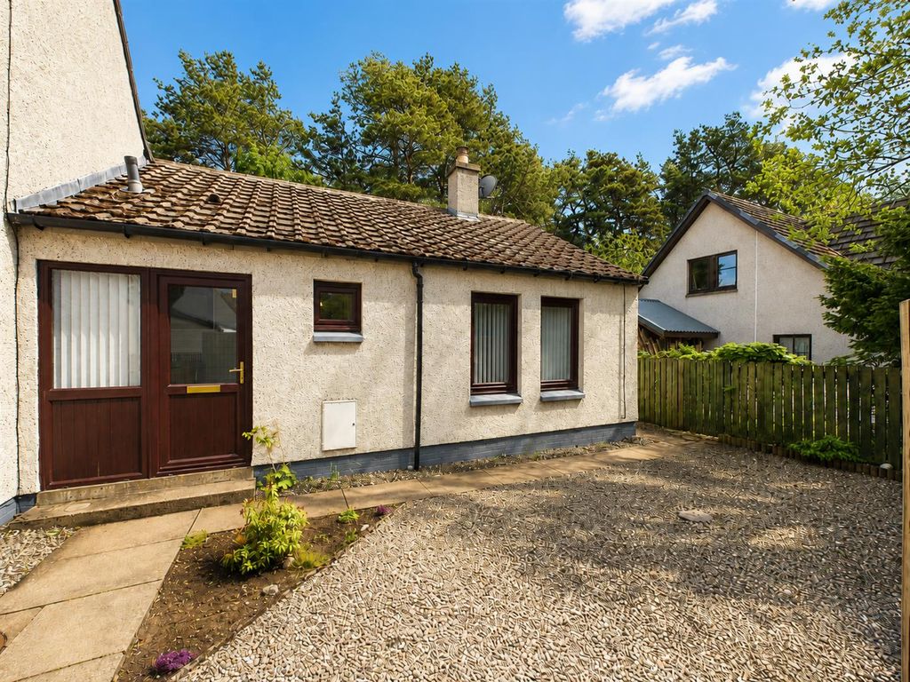 Property photo 1 of 15 Outside