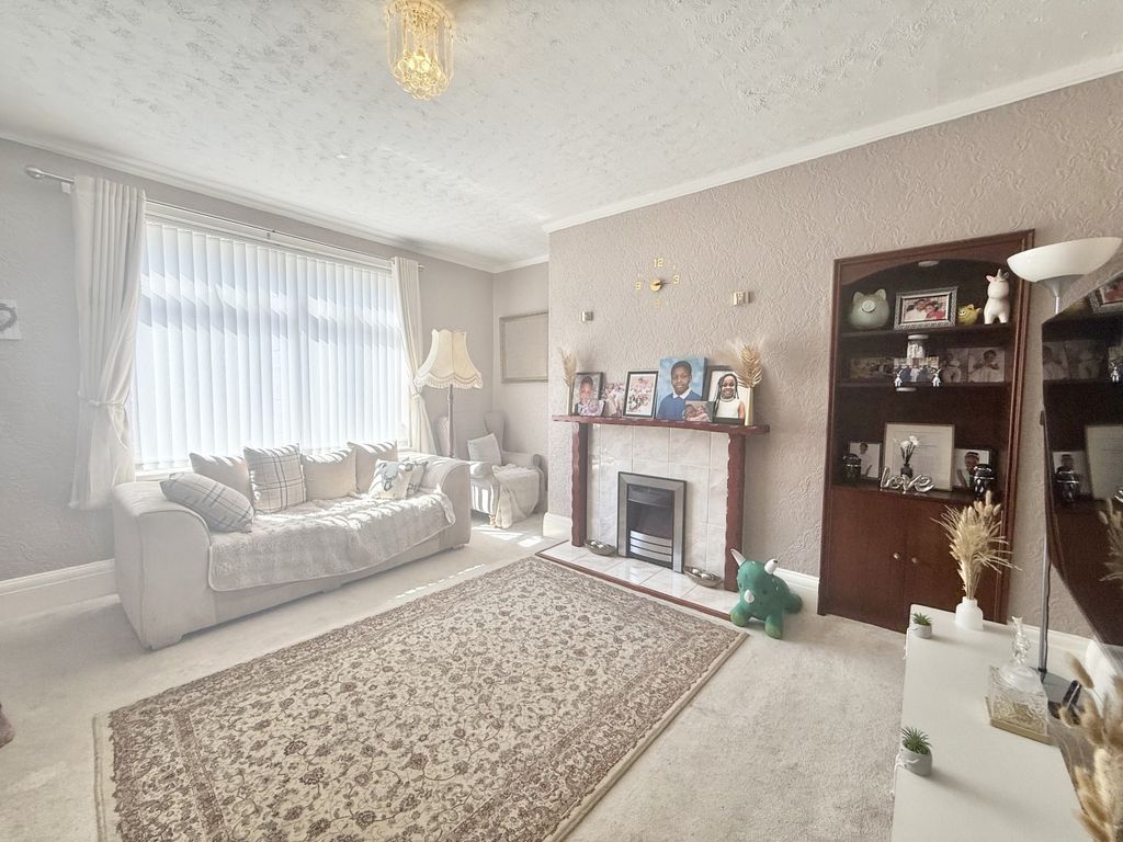 Property photo 2 of 10 Img_4740