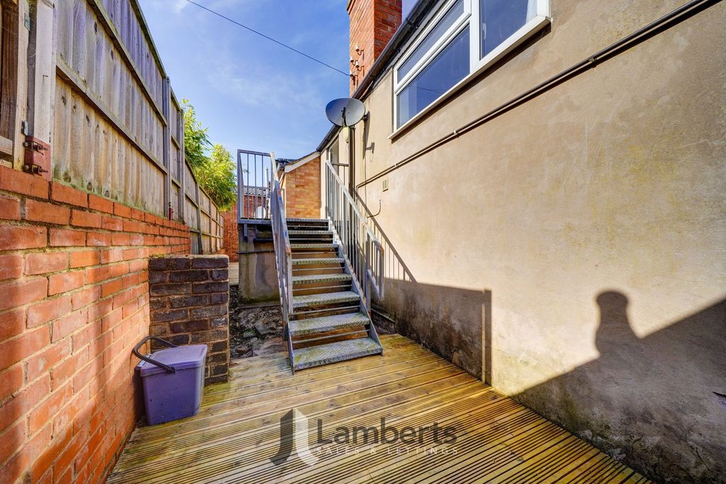 Additional image 12 of 2 bed flat for saleSchool Road, Evesham WR11