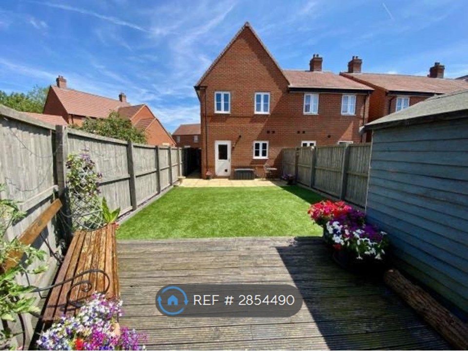 Property photo 1 of 11 Back Garden