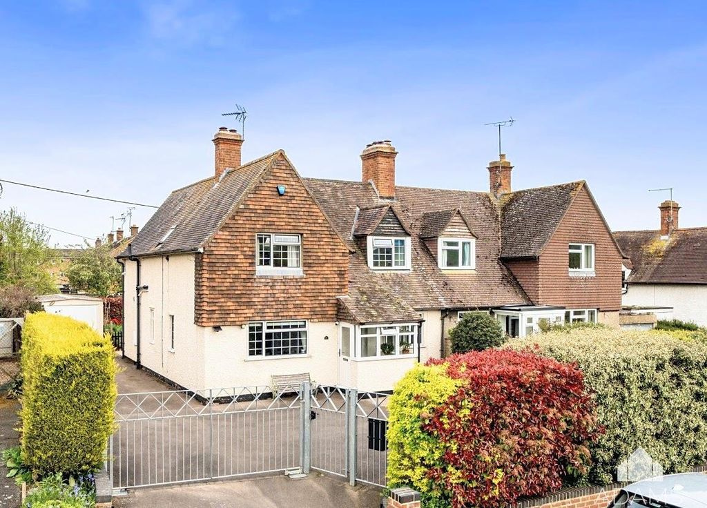 Property photo 1 of 15 Front