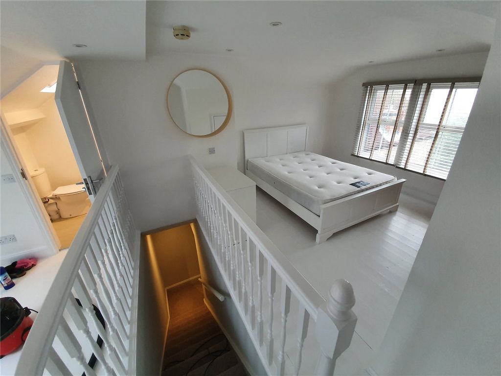 Property photo 2 of 7 Picture No. 02