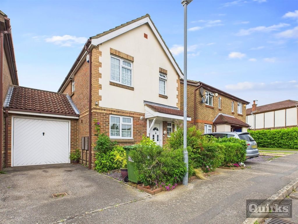 Property photo 1 of 12 Cam02342G0-Pr0105-Still013.Jpg