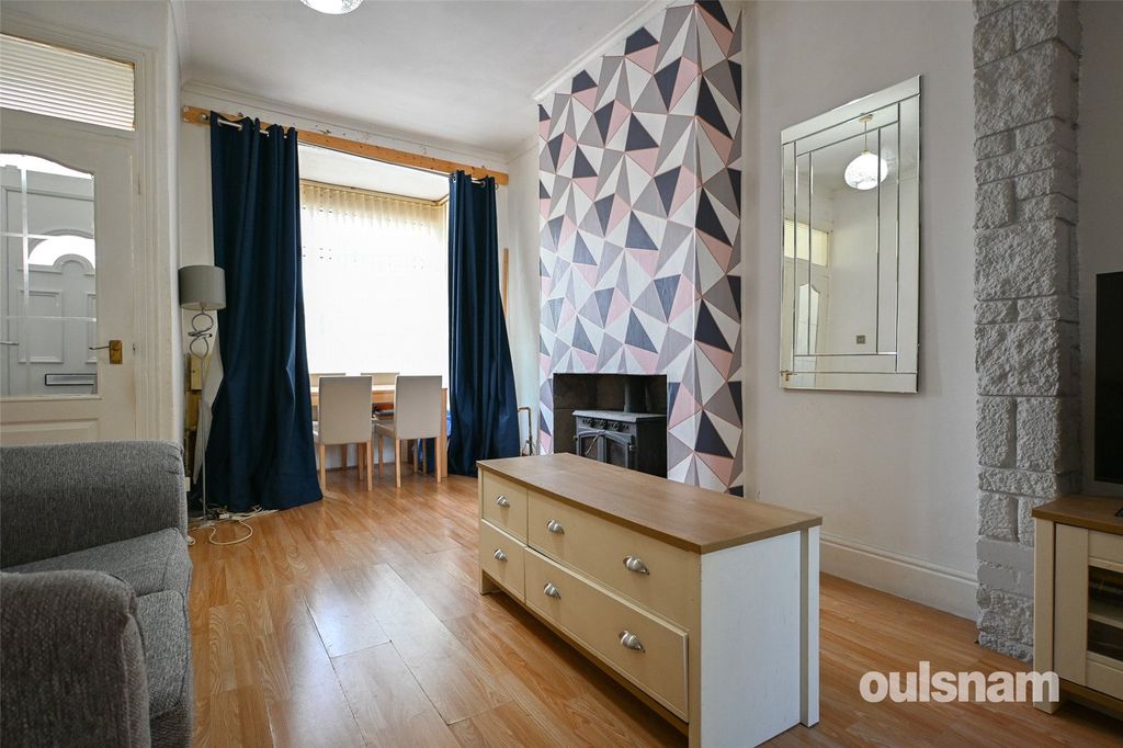 Property photo 3 of 16 Picture No. 09