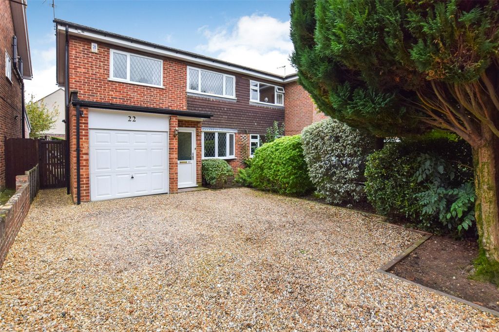 Property photo 1 of 17 Picture No. 12