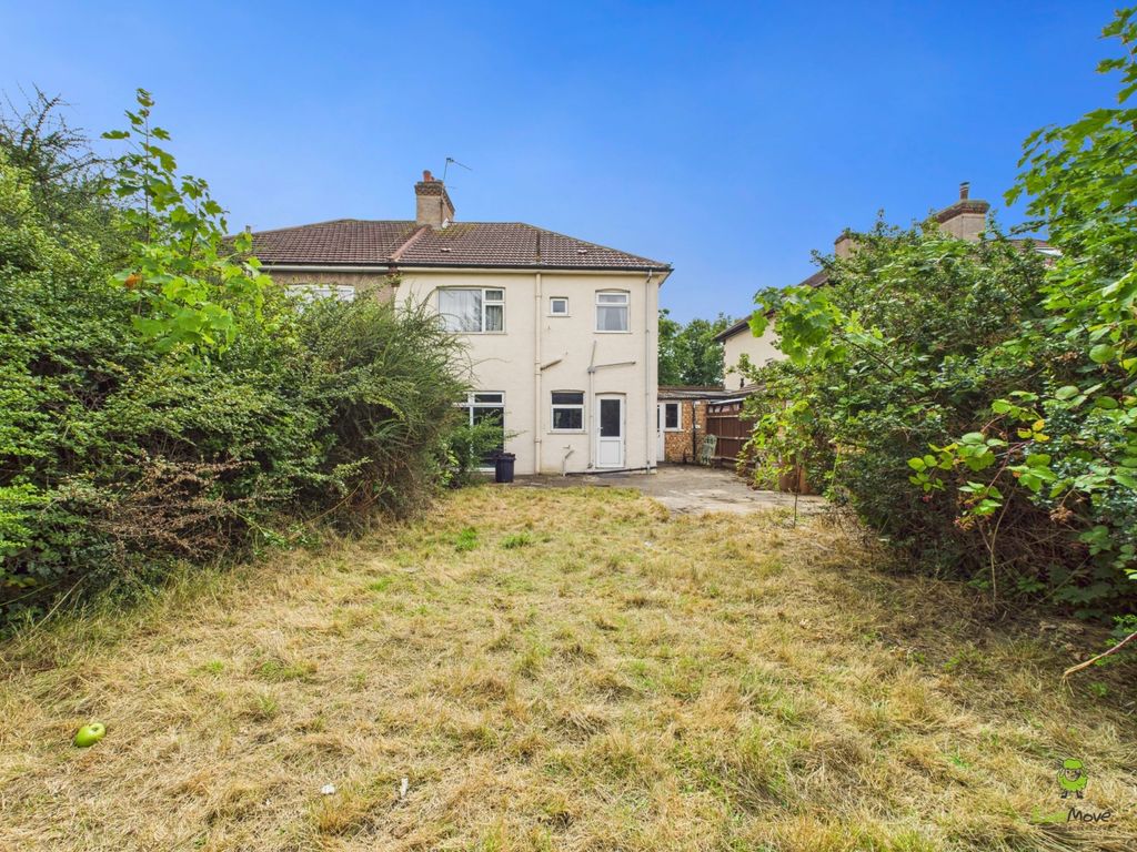 Property photo 2 of 12 Presented By Kevin At Ewemove Bexleyheath And Dart