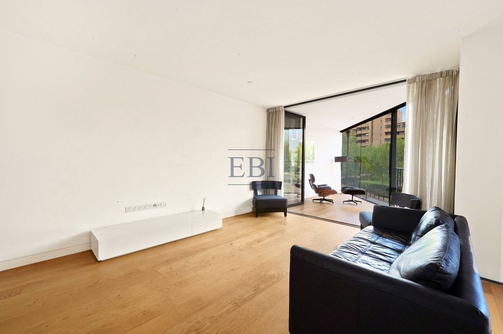 Property photo 3 of 16 Picture No. 22