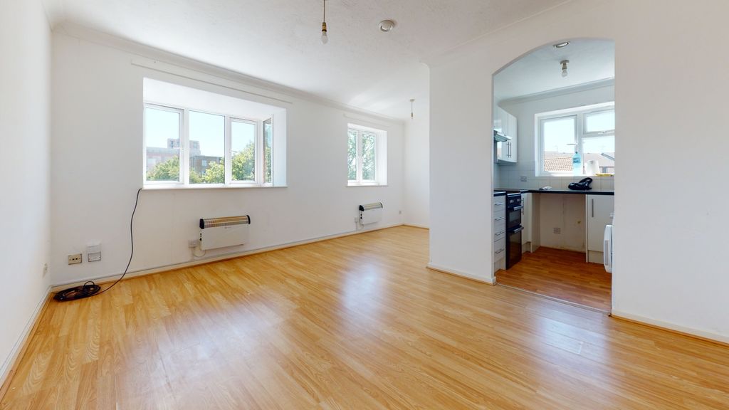 Property photo 2 of 5 Reception Room