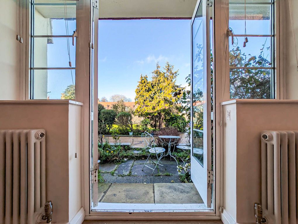 Property photo 3 of 30
