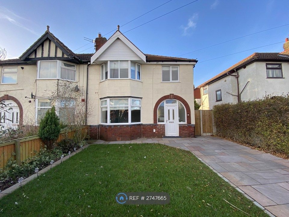 Property photo 1 of 12 Front Of House