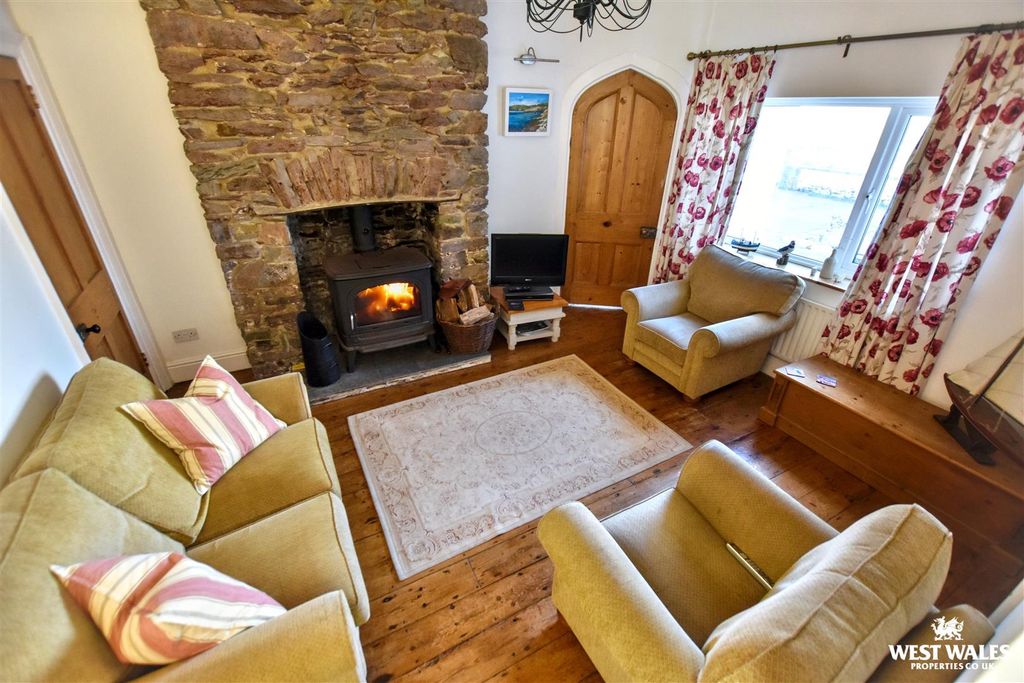 Property photo 3 of 21 12 - 2026-01-12T133252.618.Jpg