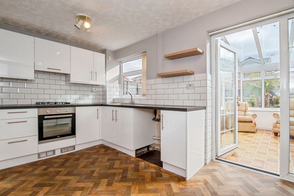 Property photo 3 of 20