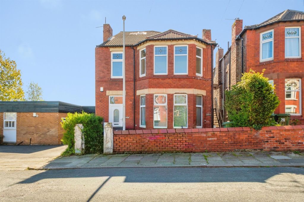 Property photo 1 of 16
