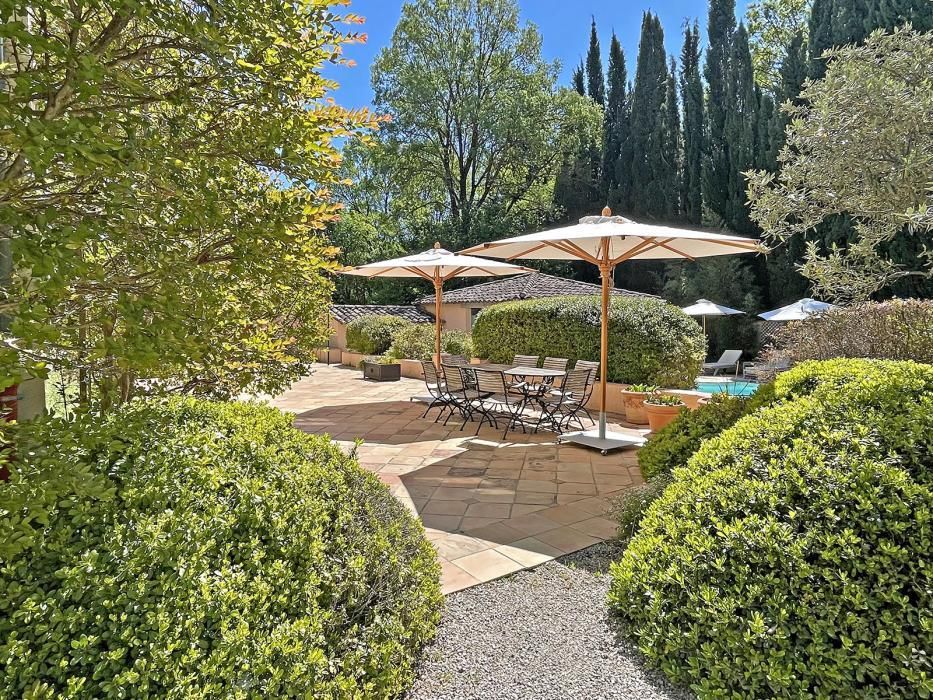 Property photo 2 of 14 Image