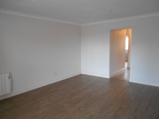 Property photo 3 of 7 Large Lounge/Diner