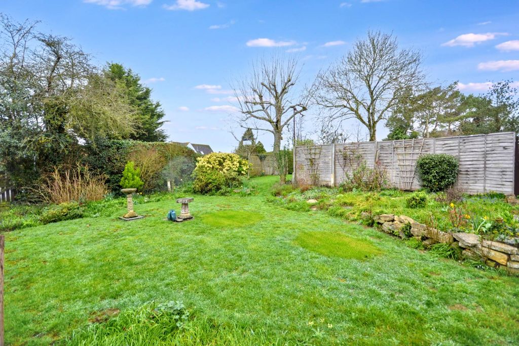 Property photo 2 of 21