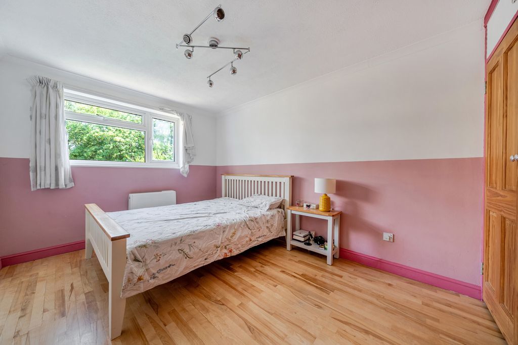Property photo 3 of 11 1483071-8-6A42866...