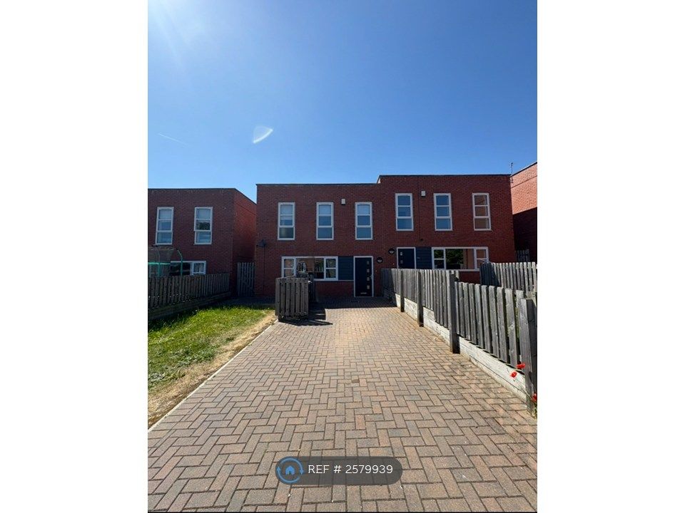 Property photo 1 of 6
