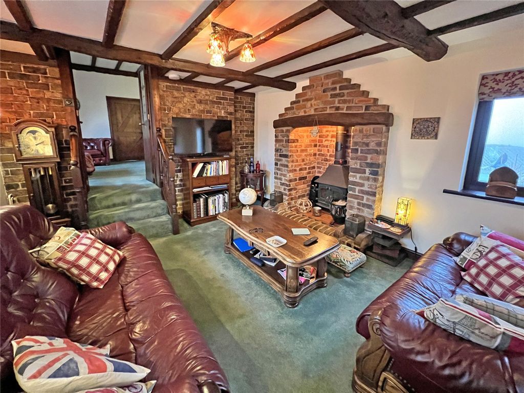Property photo 3 of 26 Picture No. 20