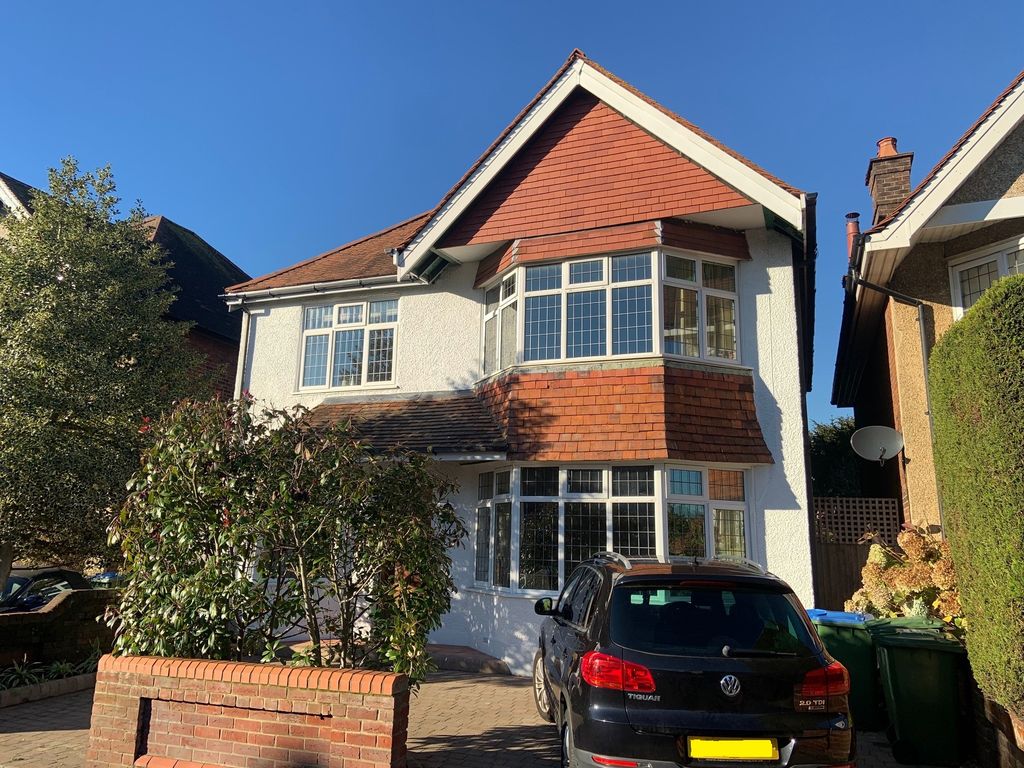 Property photo 1 of 17