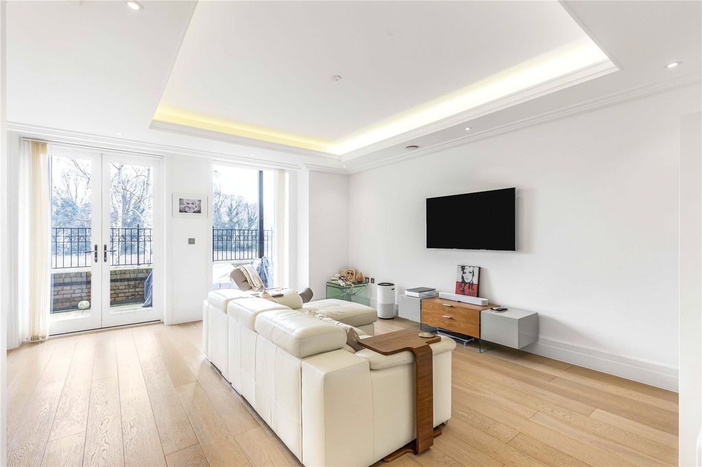 Property photo 2 of 16 Picture No. 09